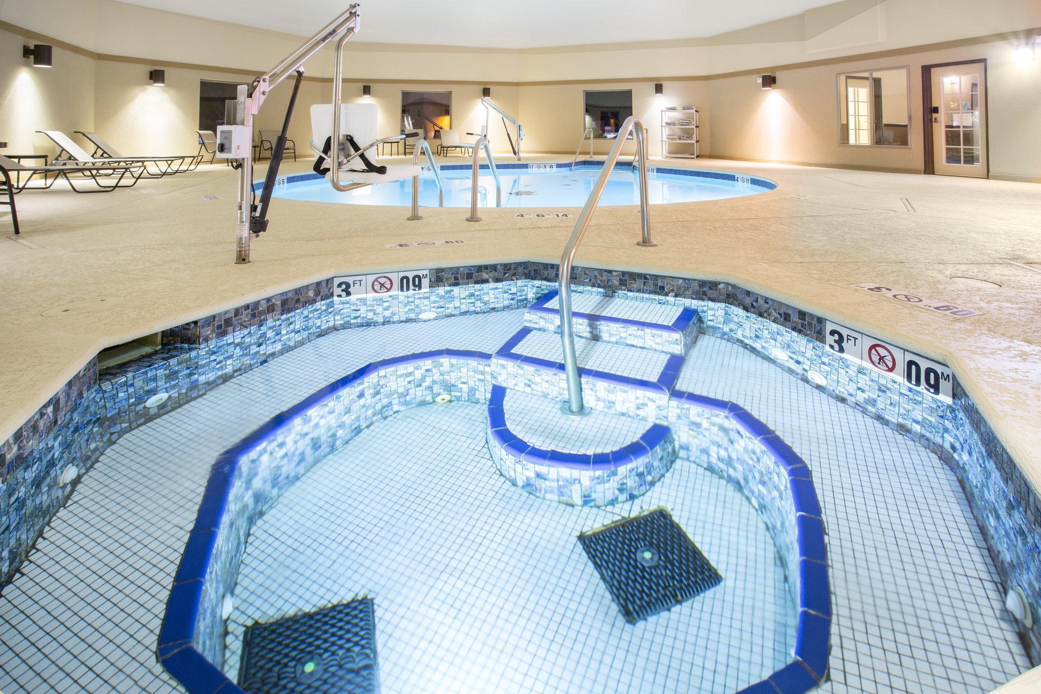 Holiday Inn Express And Suites Hotel - Pauls Valley By Ihg Eksteriør billede